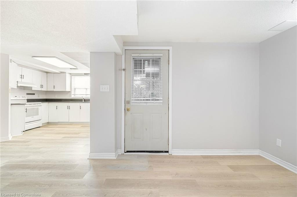140 Lord Simcoe Drive Property Photo 36