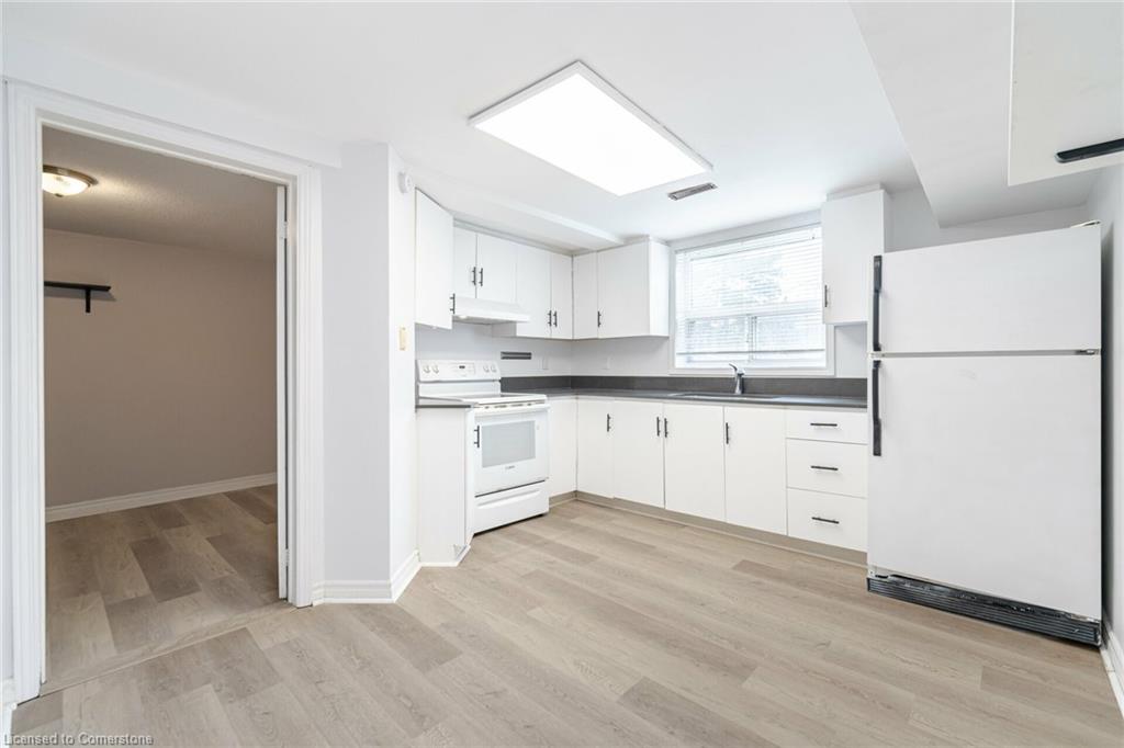 140 Lord Simcoe Drive Property Photo 41