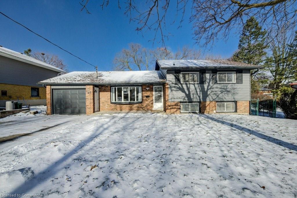 60 Gilmour Crescent Property Photo 2