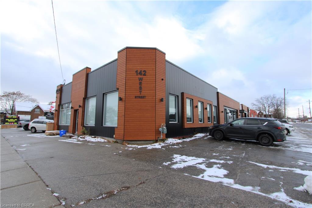 A-142 West Street Property Photo 3