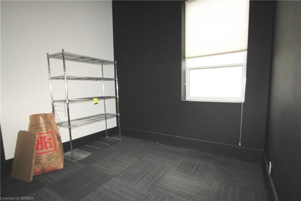 A-142 West Street Property Photo 16