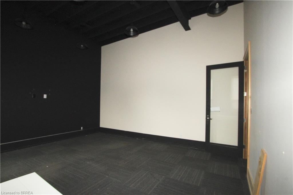 A-142 West Street Property Photo 28