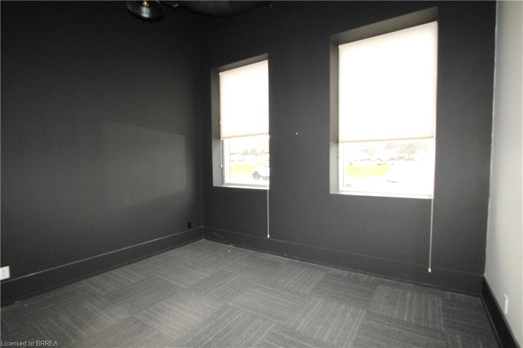 A-142 West Street Property Photo 33