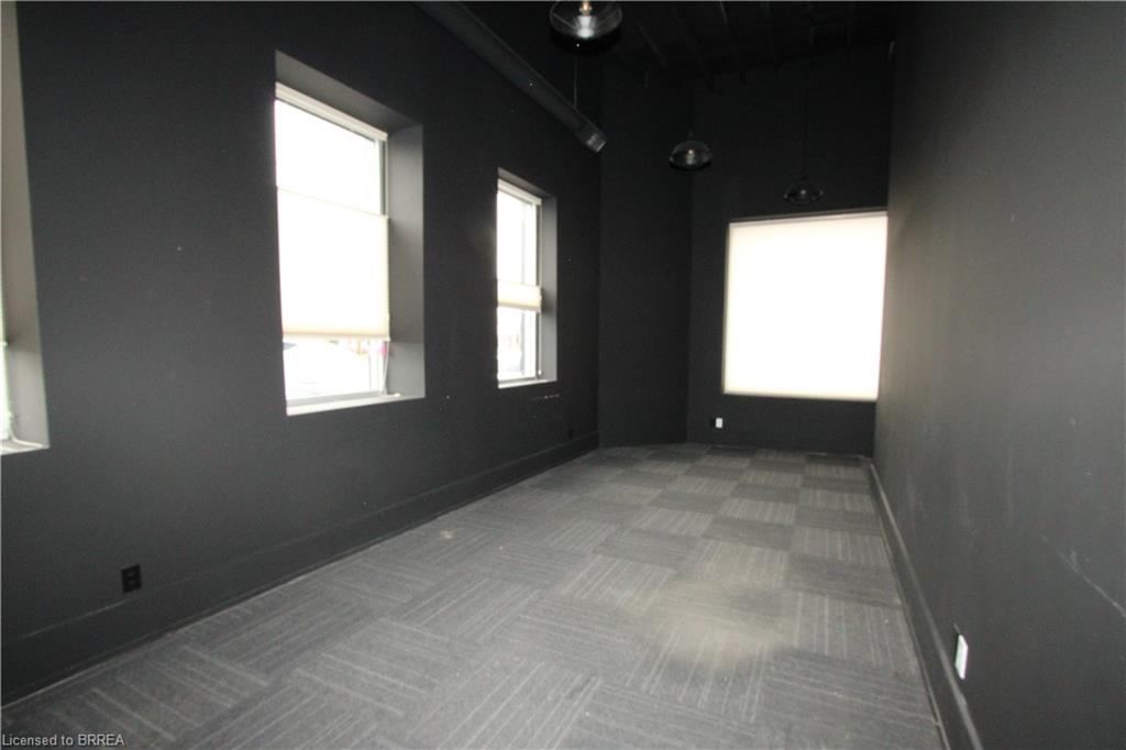 A-142 West Street Property Photo 36