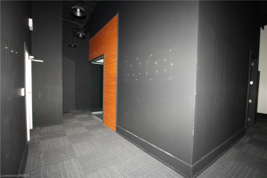 A-142 West Street Property Photo 43