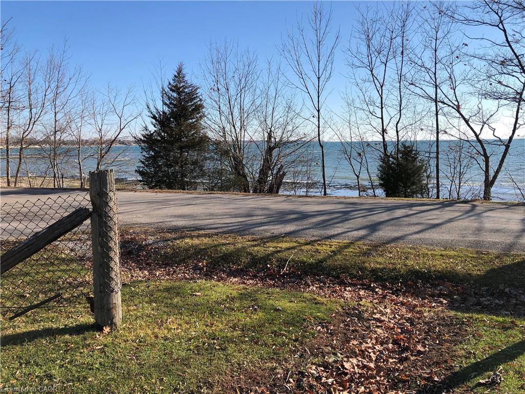 2823 Lakeshore Road Property Photo 6