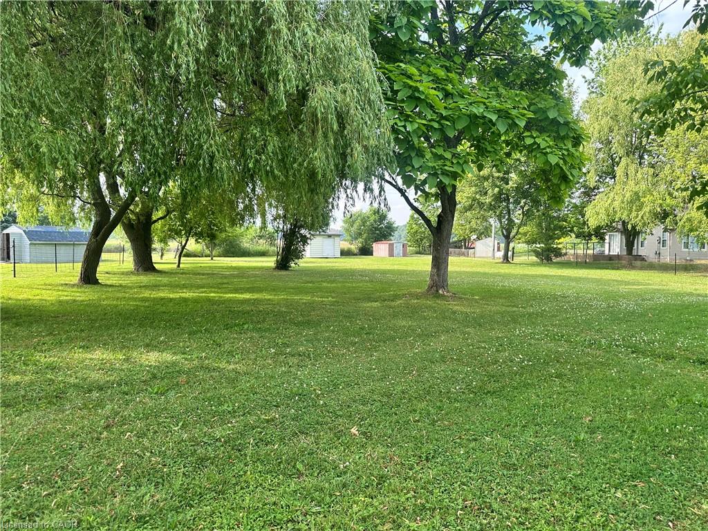 2823 Lakeshore Road Property Photo 10