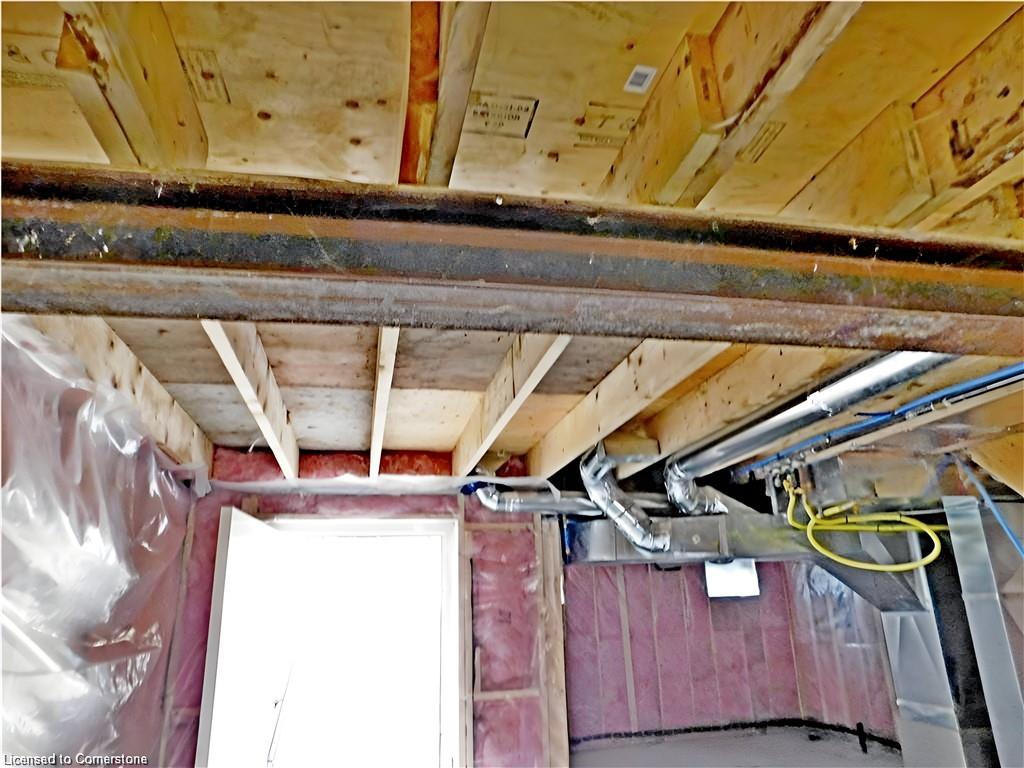 8 Harvey Street Property Photo 33