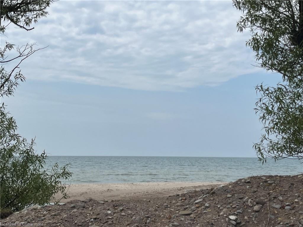 826 Sandy Bay Road Property Photo 10