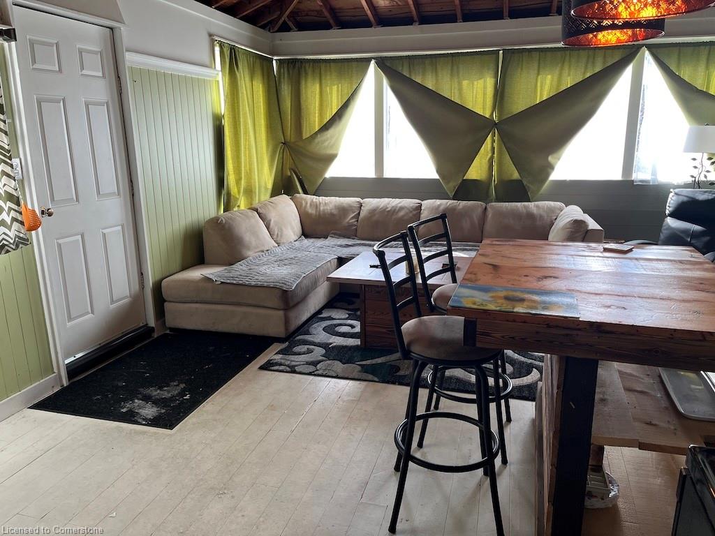 826 Sandy Bay Road Property Photo 17