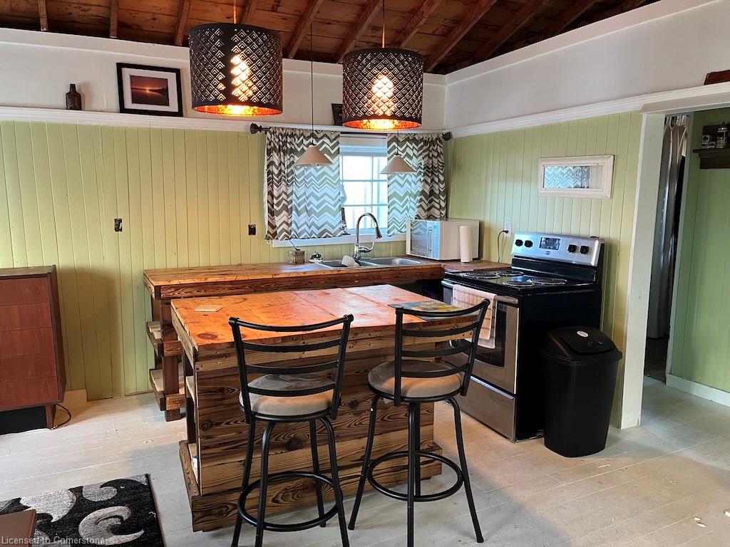 826 Sandy Bay Road Property Photo 21