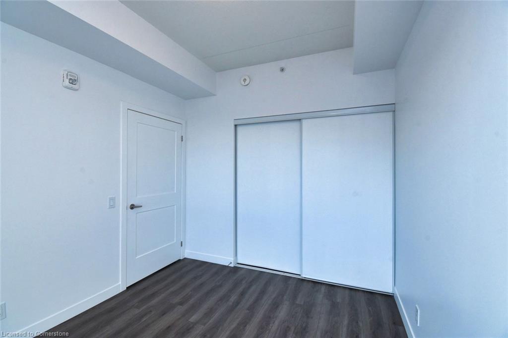 2112-15 Queen Street S Property Photo 25