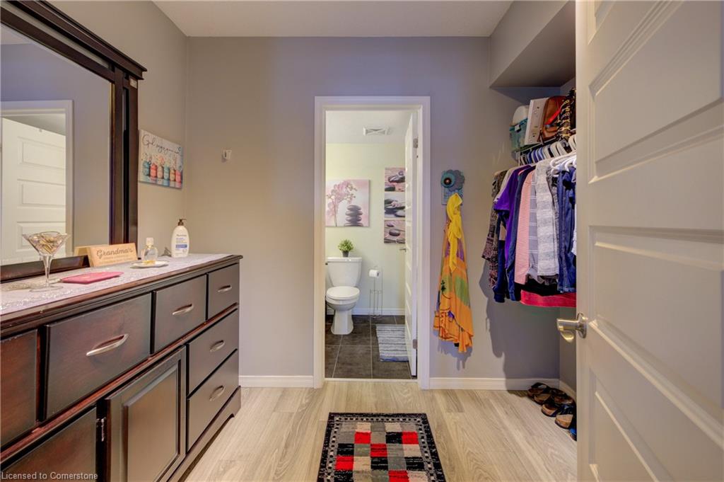 612-155 Water Street Property Photo 20