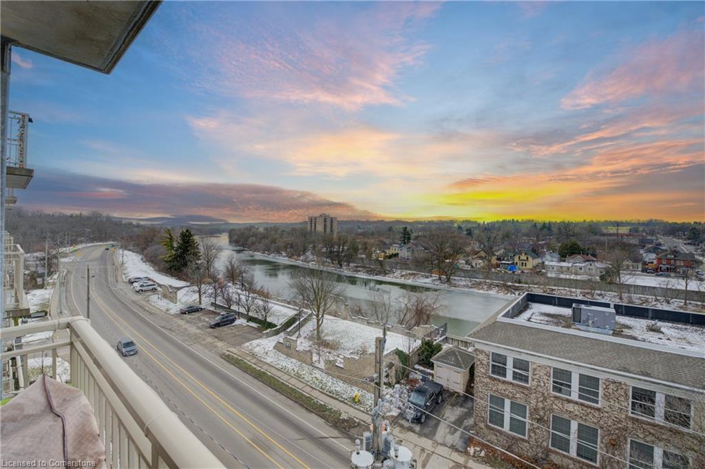 612-155 Water Street Property Photo 29