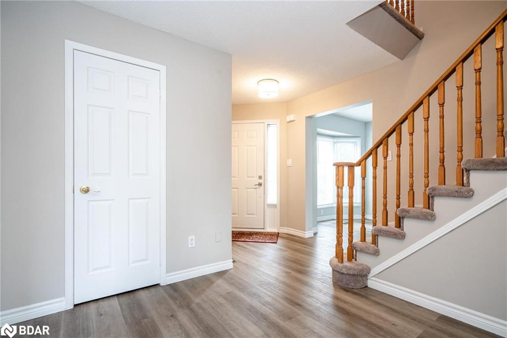 9 Penton Drive Property Photo 3