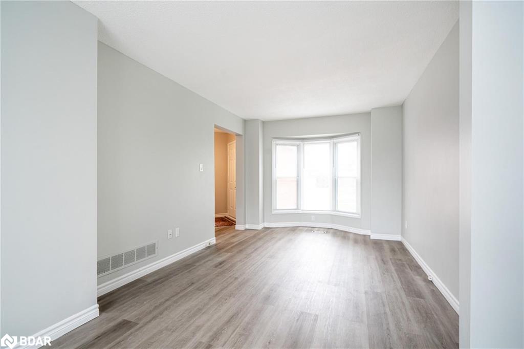 9 Penton Drive Property Photo 4