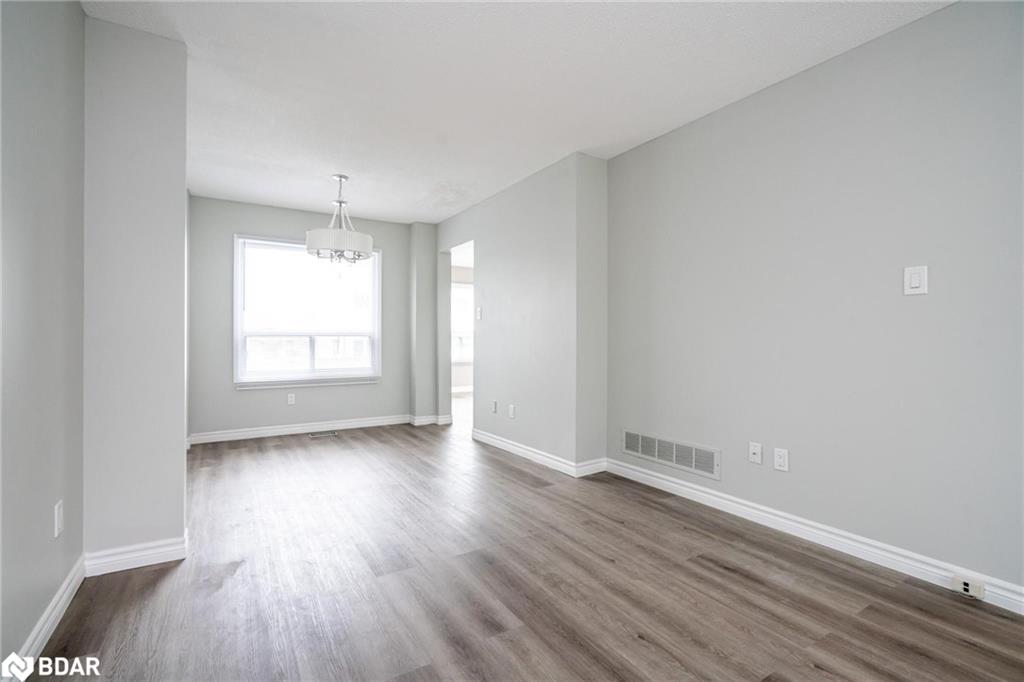 9 Penton Drive Property Photo 5