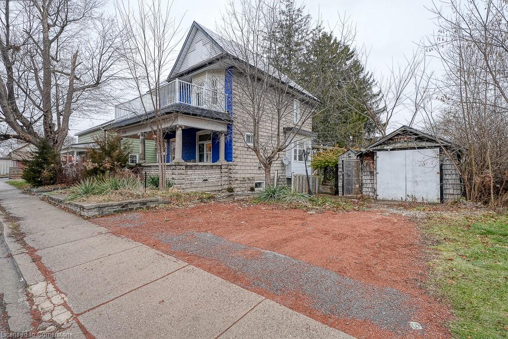 171 Owen Street Property Photo 1