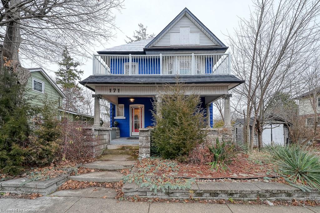 171 Owen Street Property Photo 2