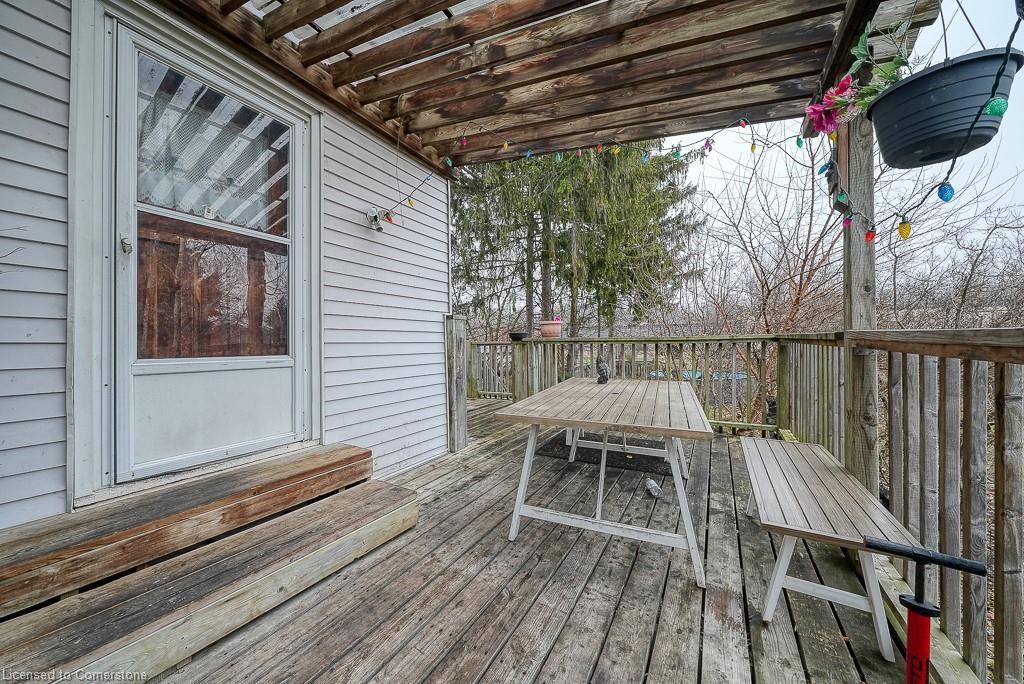 171 Owen Street Property Photo 29