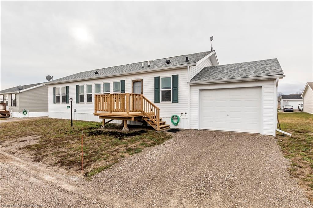 17 Bent Willow Court Property Photo 3