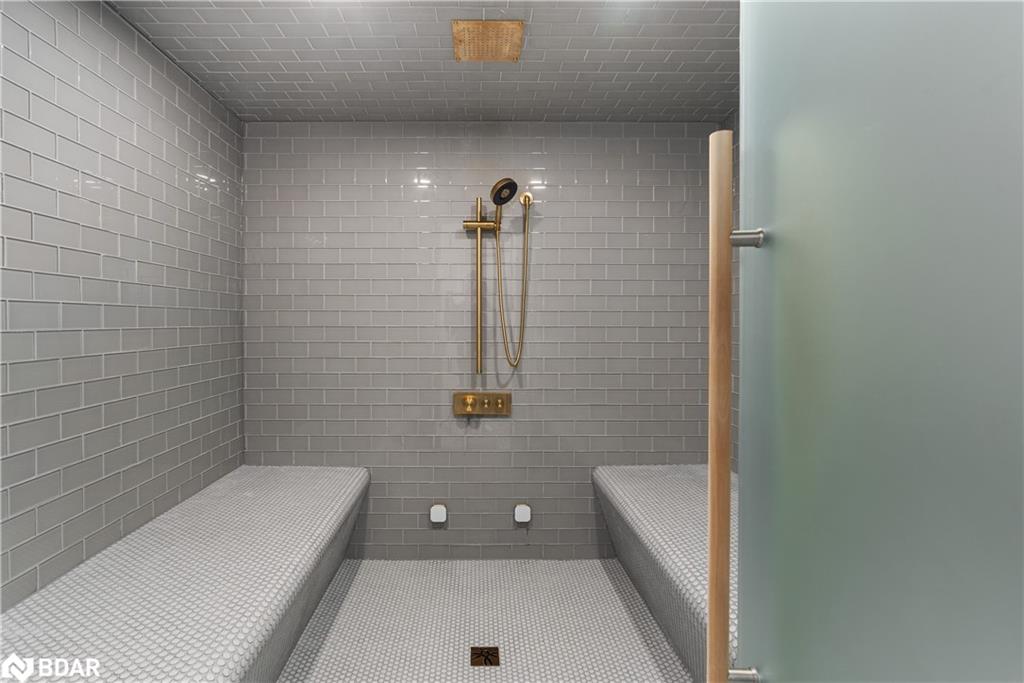 3211 Fleming Boulevard Property Photo 20