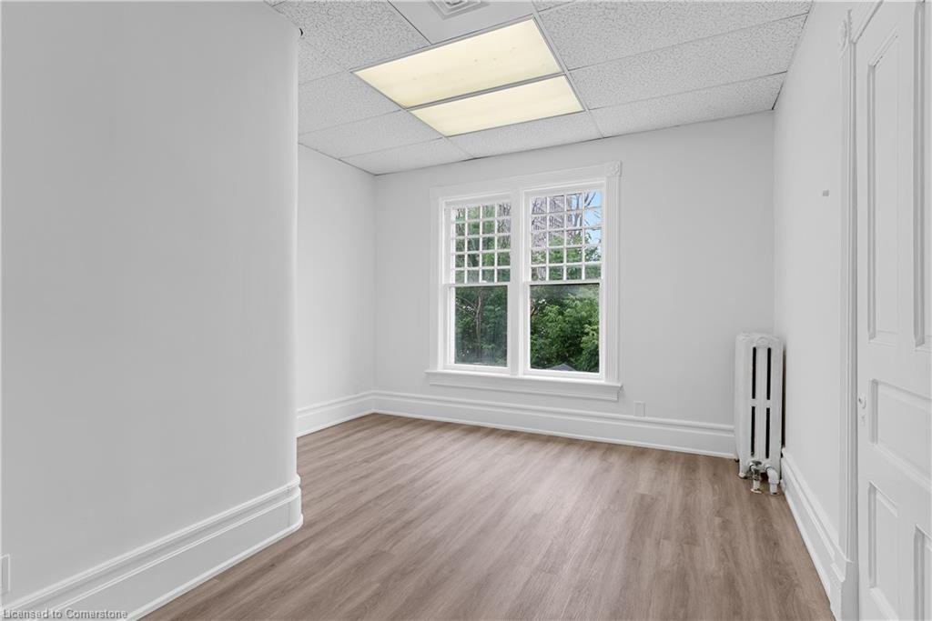 18 Weber Street W Property Photo 9
