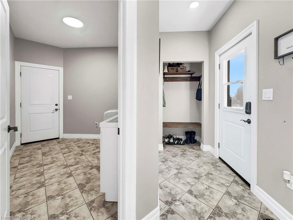 236 Burford Delhi Townline Road Property Photo 19
