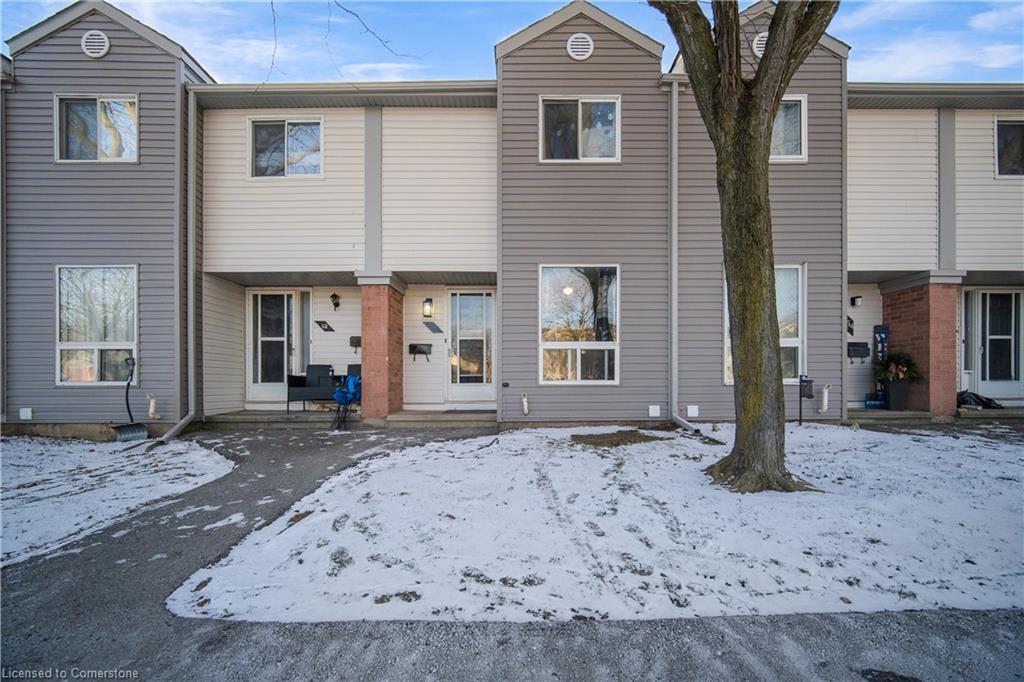 Mitchell Woods Public School Wes Real Estate Listings Main Image