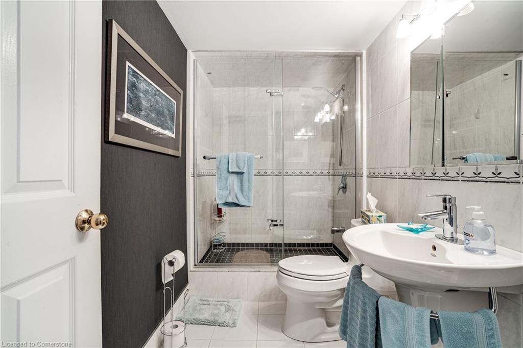 150 Wilson Street W Property Photo 35