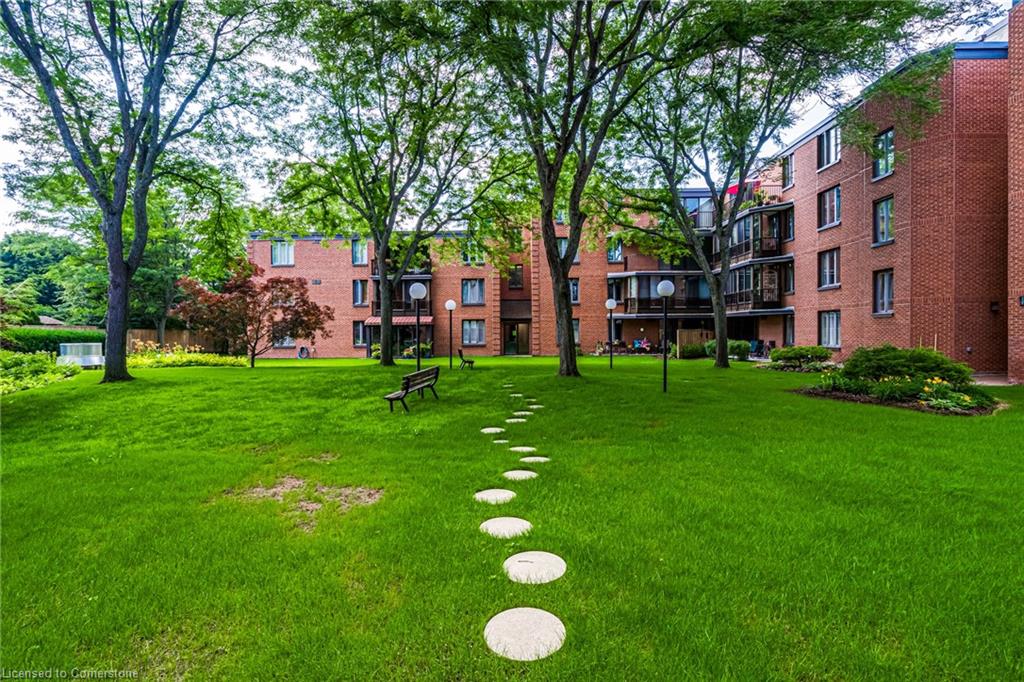 150 Wilson Street W Property Photo 39