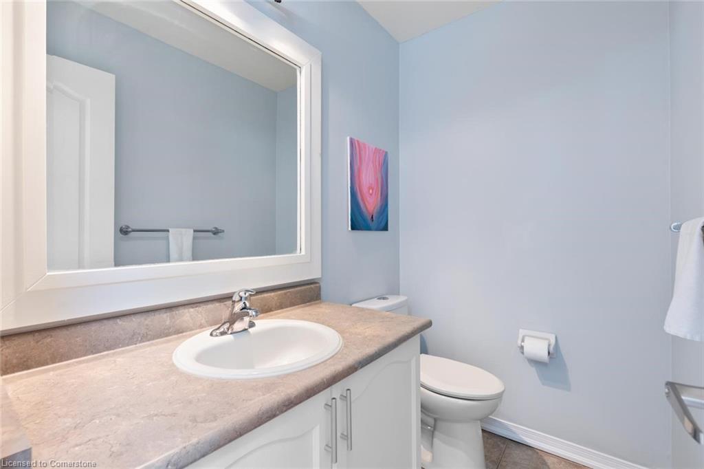 35-24 Kenyon Crescent Property Photo 12