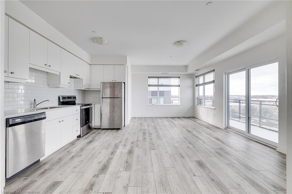 501-255 Northfield Drive E Property Photo 3