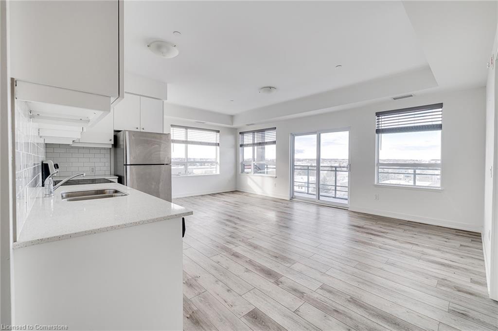 501-255 Northfield Drive E Property Photo 5