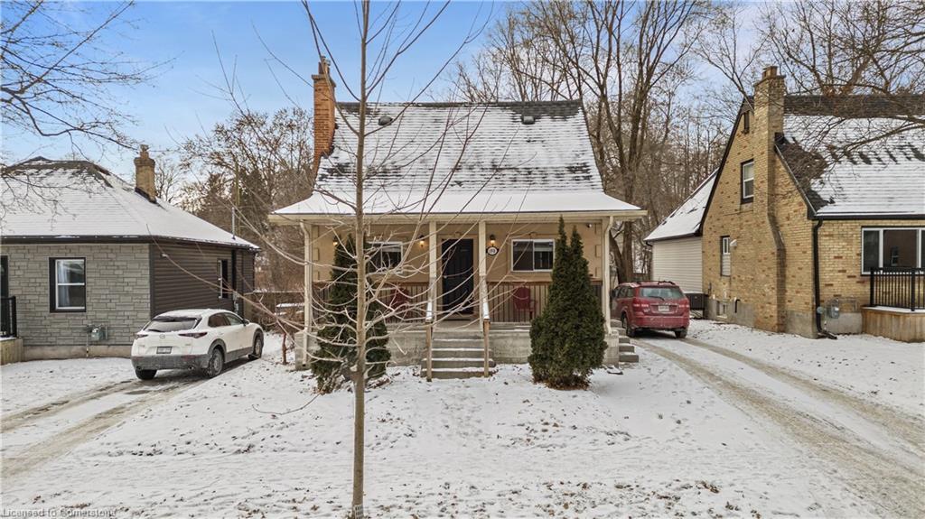 190 Rathowen Street Property Photo 2