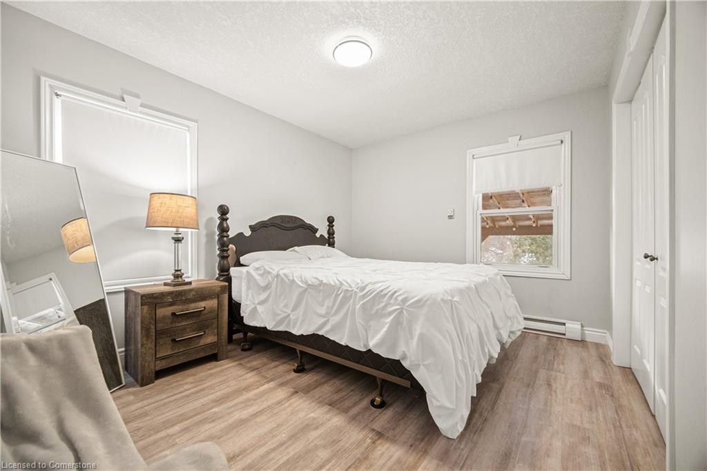 190 Rathowen Street Property Photo 7