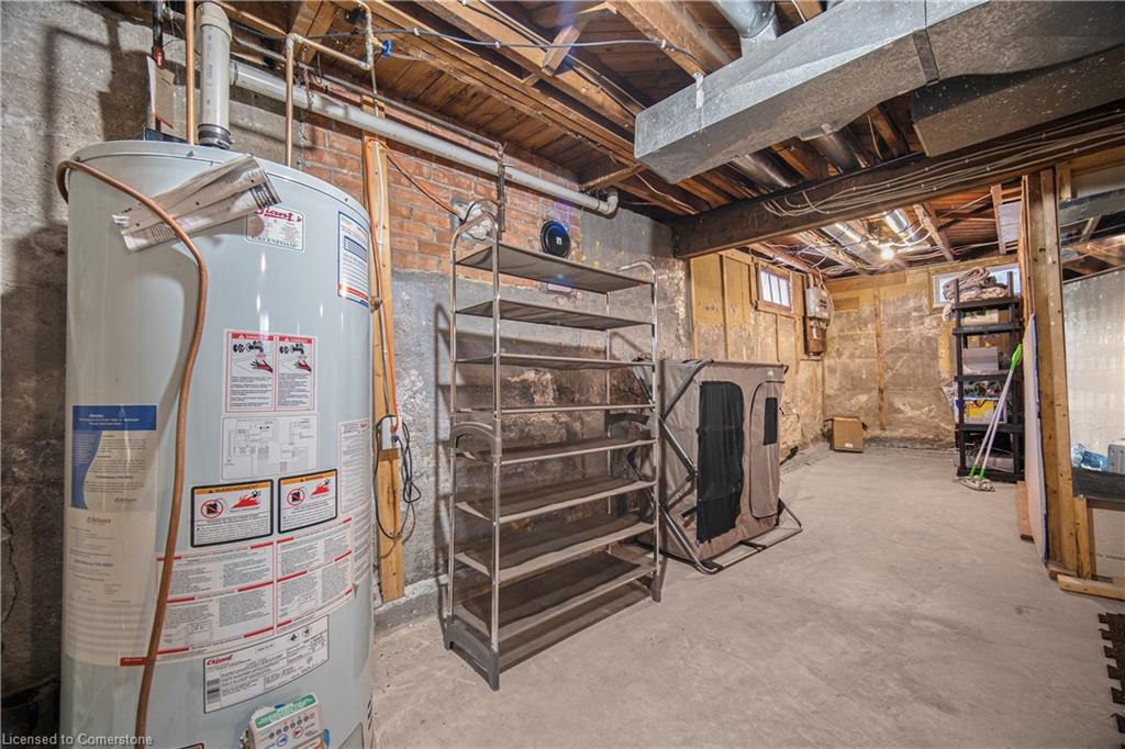 190 Rathowen Street Property Photo 28