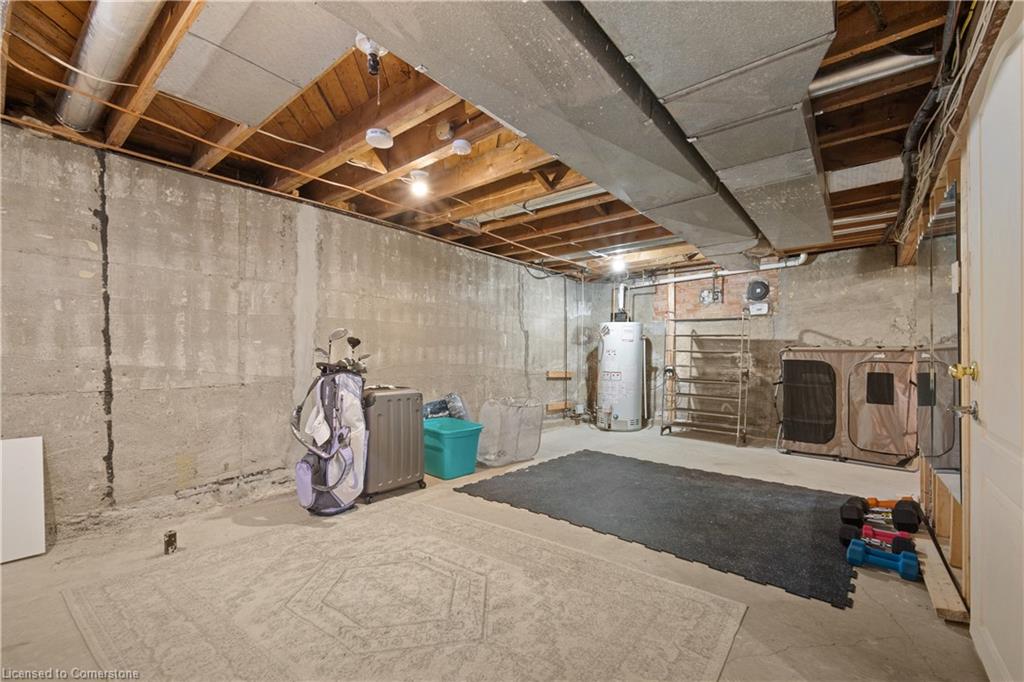 190 Rathowen Street Property Photo 29