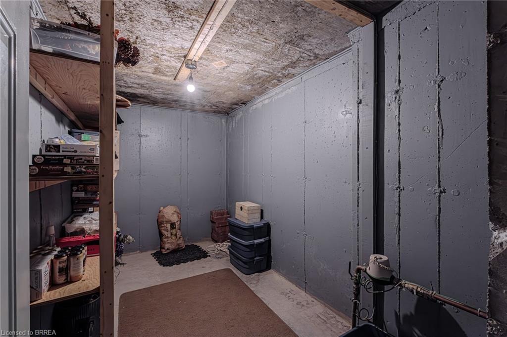 85 Front Road Property Photo 38
