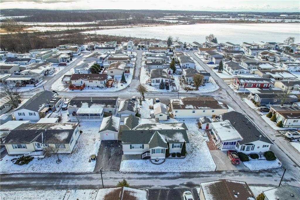 310-3033 Townline Road Property Photo 24