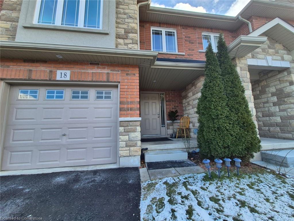 18 Celestial Crescent Property Photo 3