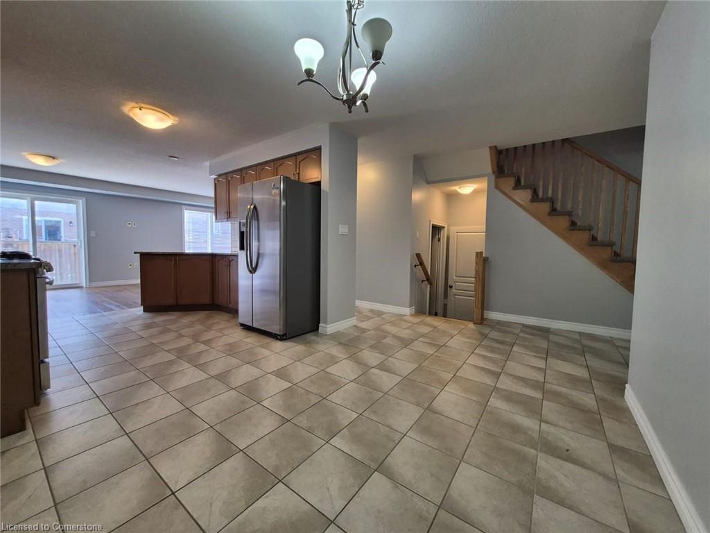 18 Celestial Crescent Property Photo 7