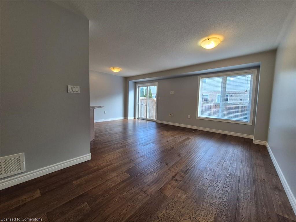 18 Celestial Crescent Property Photo 14