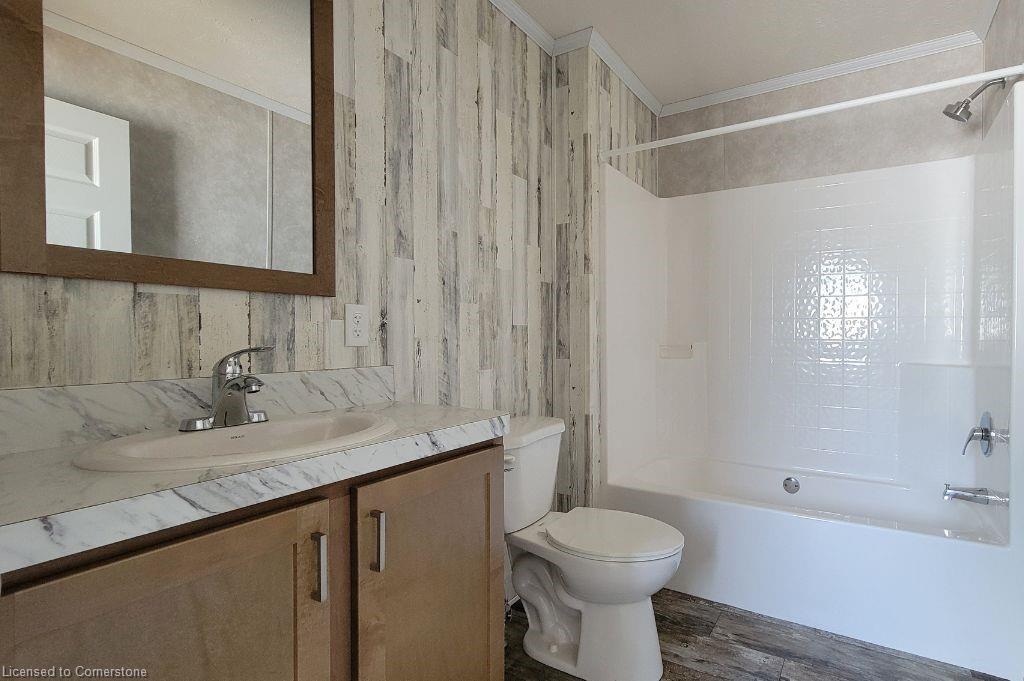 77 Park Lane Property Photo 10
