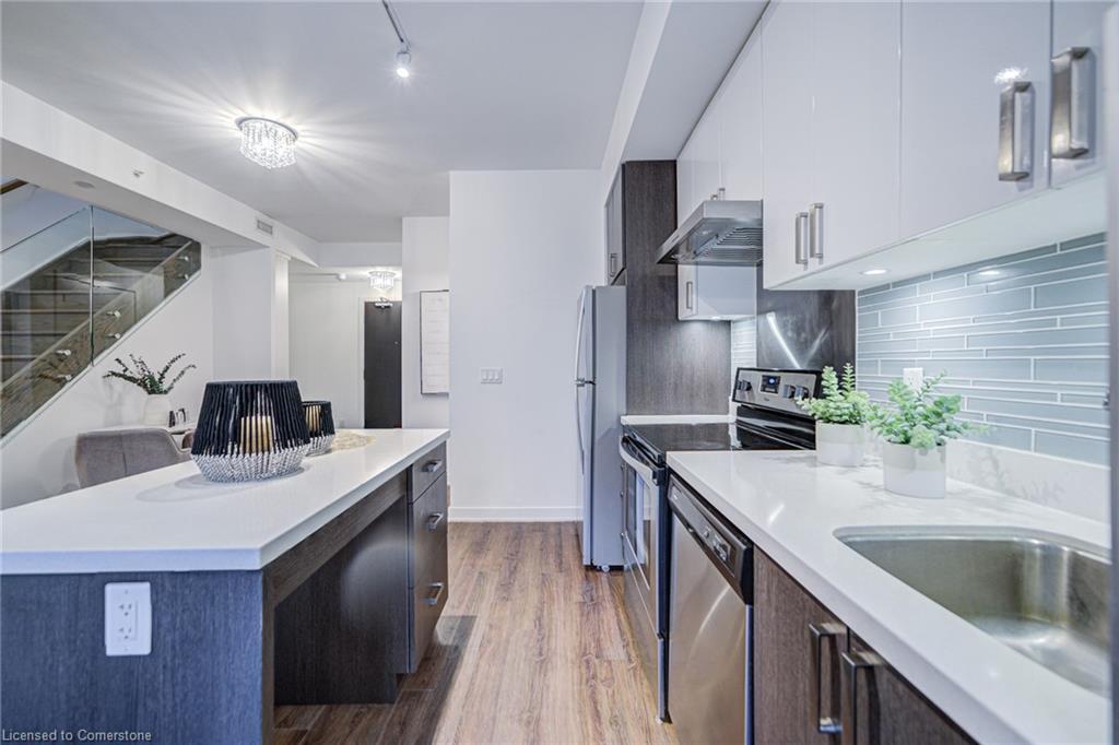 C202-5260 Dundas Street Property Photo 16