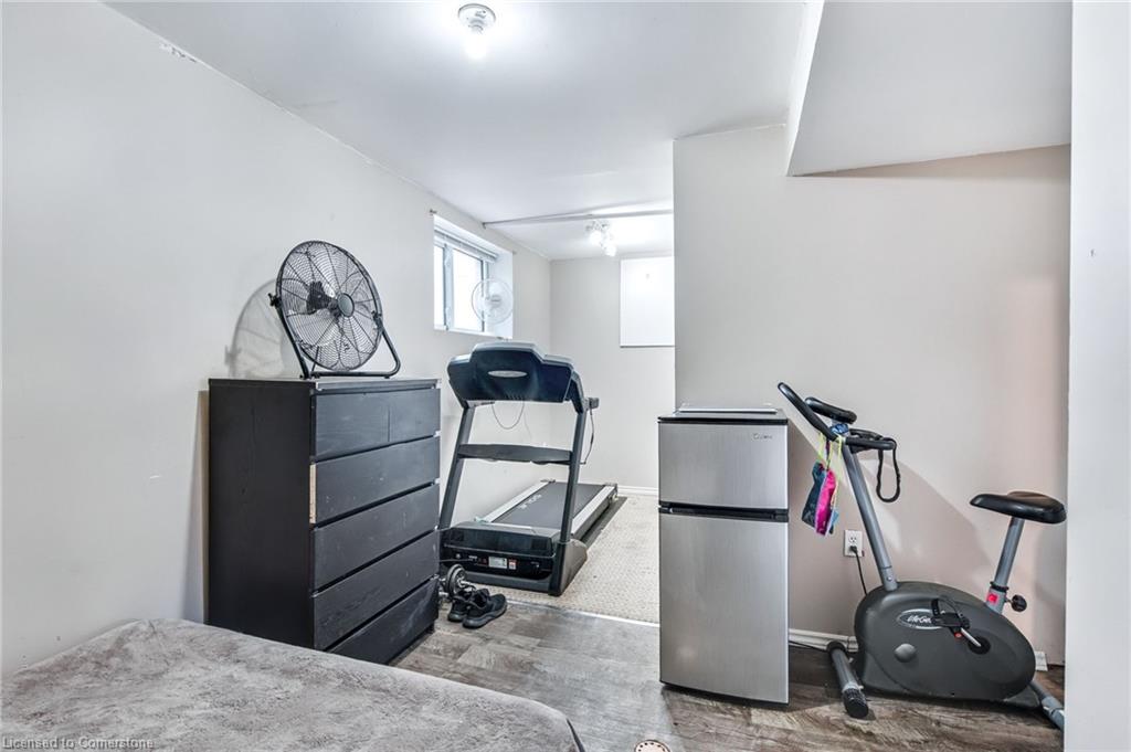 4553 Sussex Drive Property Photo 25