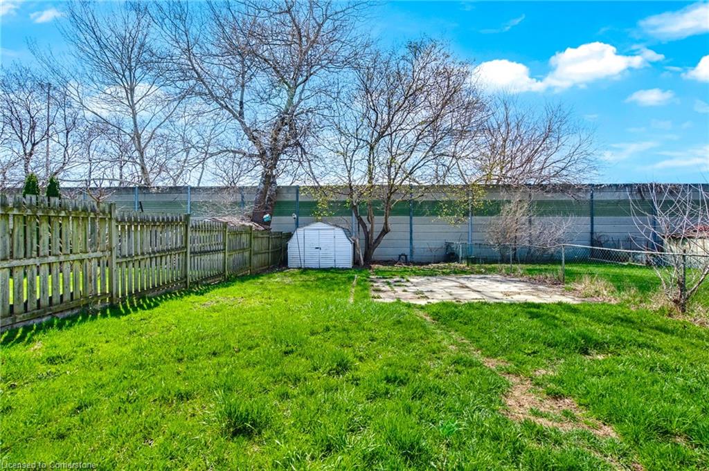 4553 Sussex Drive Property Photo 29