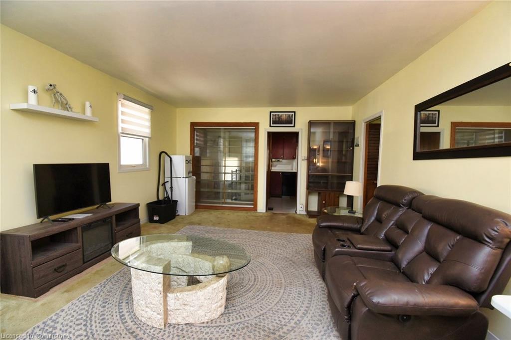 17 Craigroyston Road Property Photo 5