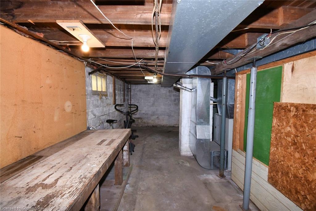 17 Craigroyston Road Property Photo 21