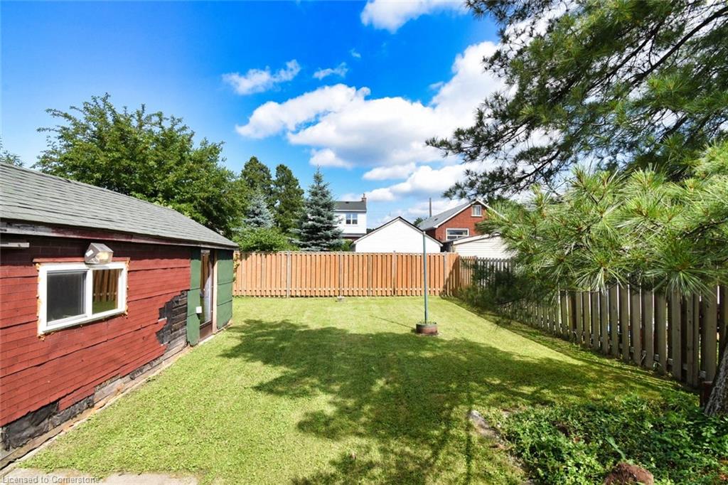 17 Craigroyston Road Property Photo 29
